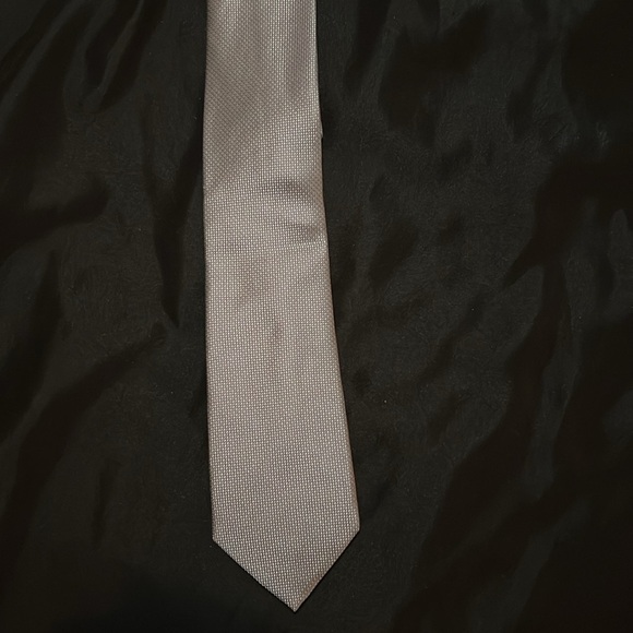 Michael Kors Silk Tie - Picture 4 of 4